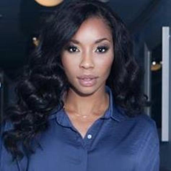 Meet your Posher, Simone - Picture 1 of 1